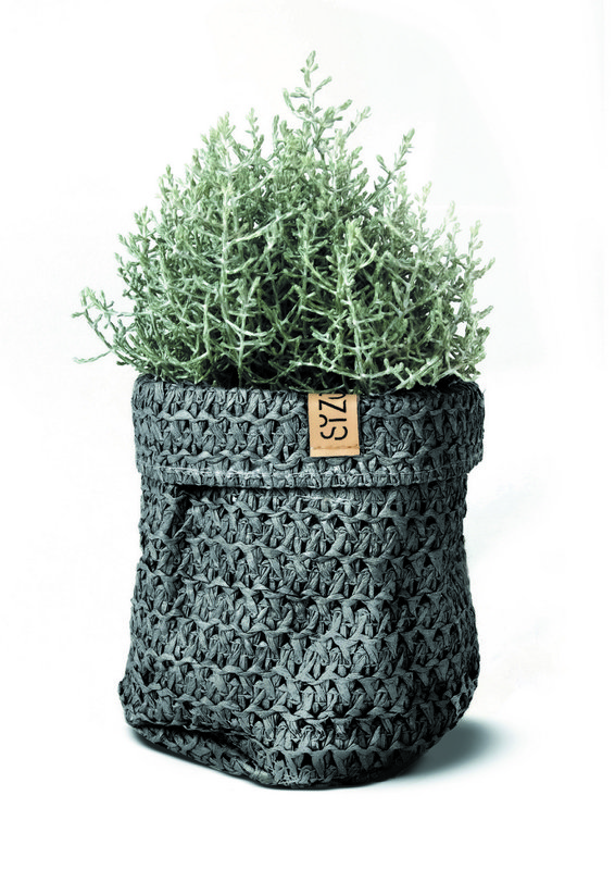 SIZO Knitted Paper Bag Schwarz mit wasserdichtem, biologisch abbaubarem Innenfutter
