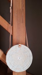 Pulau White Round Rattan Bali Bag 20 cm