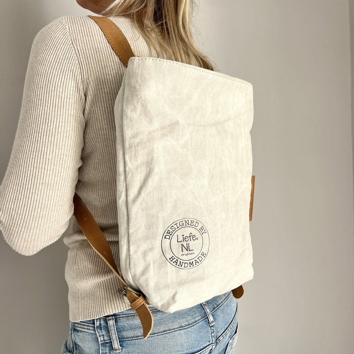 BackBag