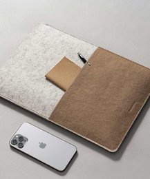 Felt & Washpapa MacBook Sleeve