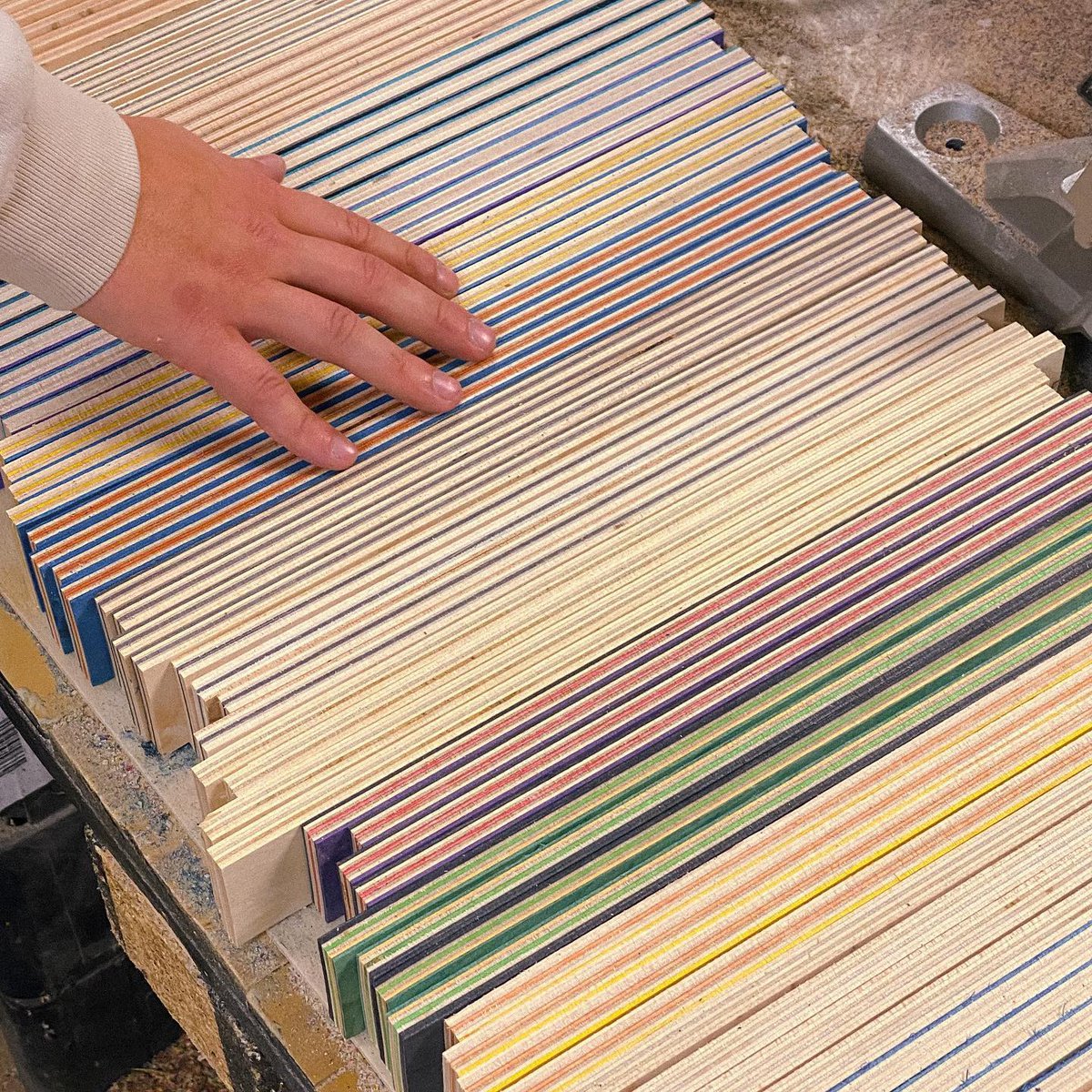 Recycled Skateboards Wood Bracelet, Red, Unisex, Adjustable, 10mm beads