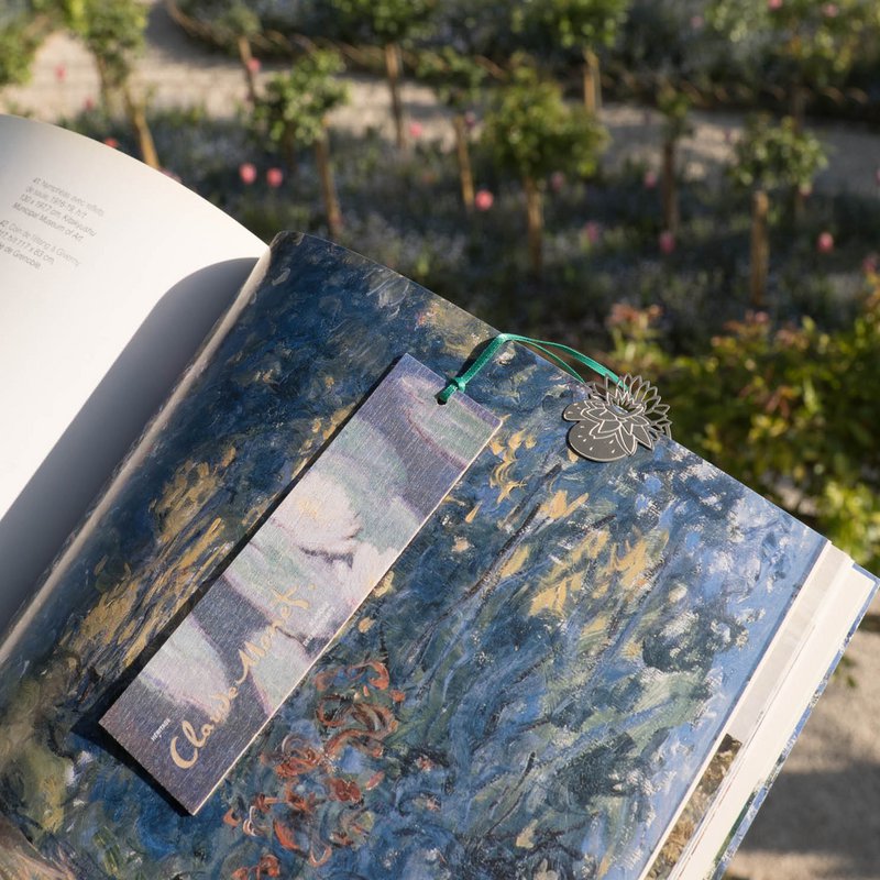 Assortment series n°1 of 30 wooden bookmarks, the works of Claude Monet