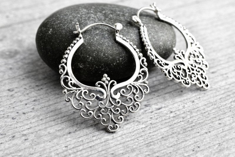 Gode ​​Karma Sølvspidse Creoler - 925 Sterling Boheme Style Øreringe OHR925-11