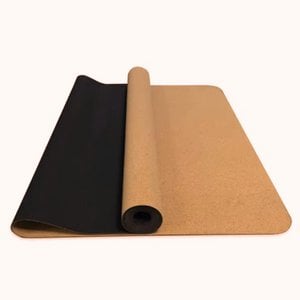 Duurzame Premium Yogamat met draagriem (extra breed: 68 cm) - Ideaal voor Yogastudio's