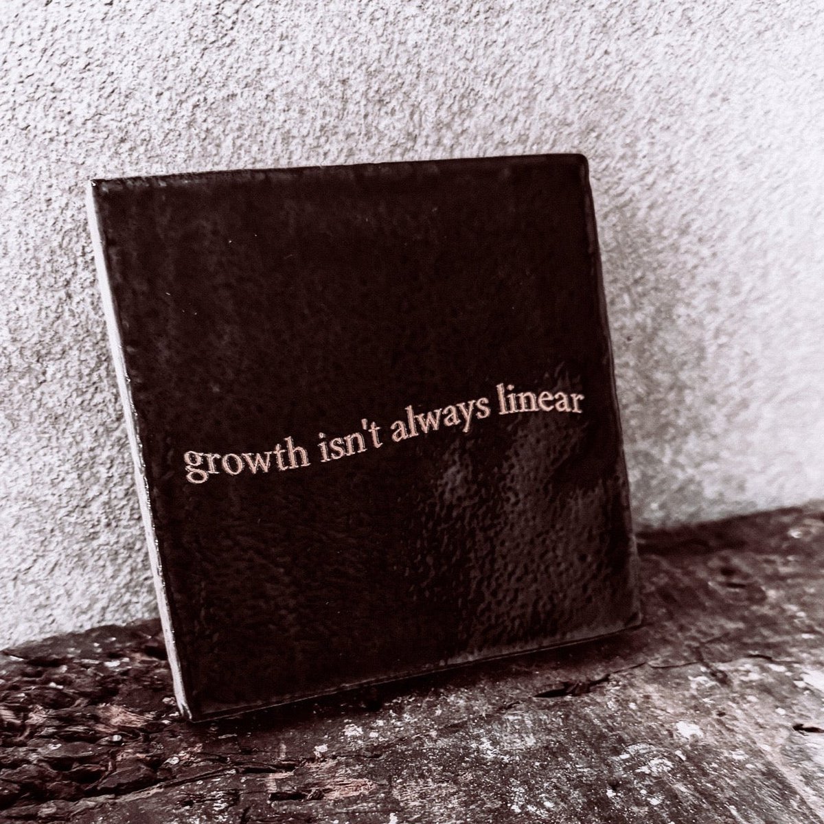 Tegeltje growth isn't always linear