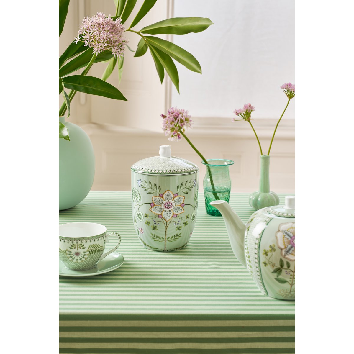 Storage Jar Lily&Lotus Light Green 1.5ltr