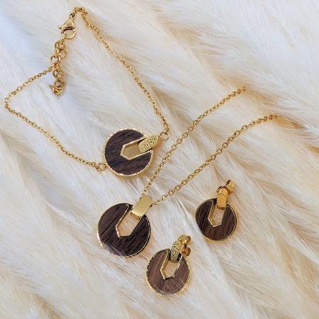 Conjunto de joyas infinitas.
