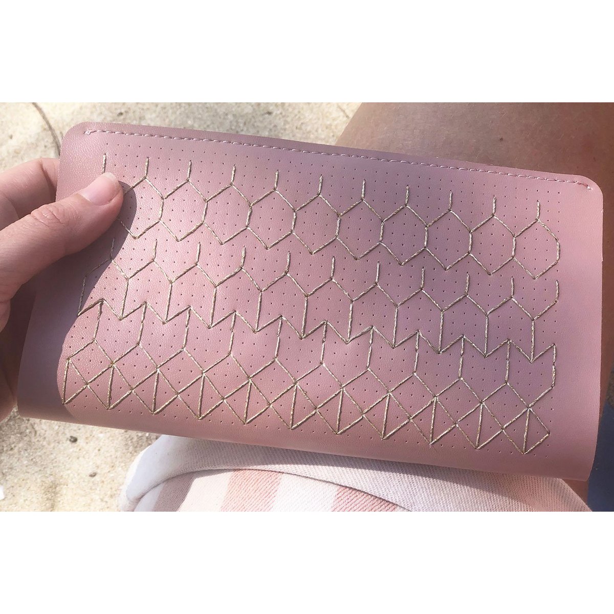 Stitch Travel Wallet - Roze
