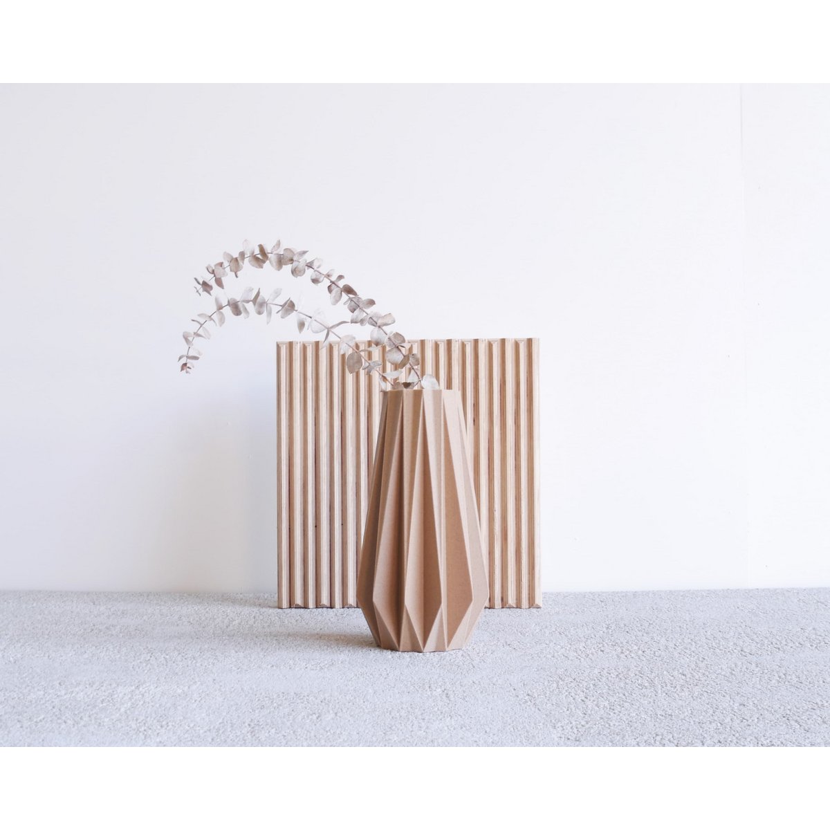 ORIGAMI-VASE