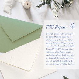 Groene envelop C6 gemaakt van duurzaam papier