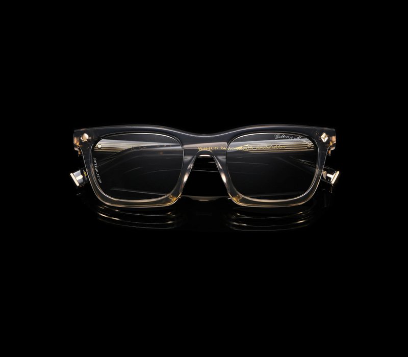 Walton et Mortimer NO. 54 : Lunettes de soleil grises transparentes "Inferno"