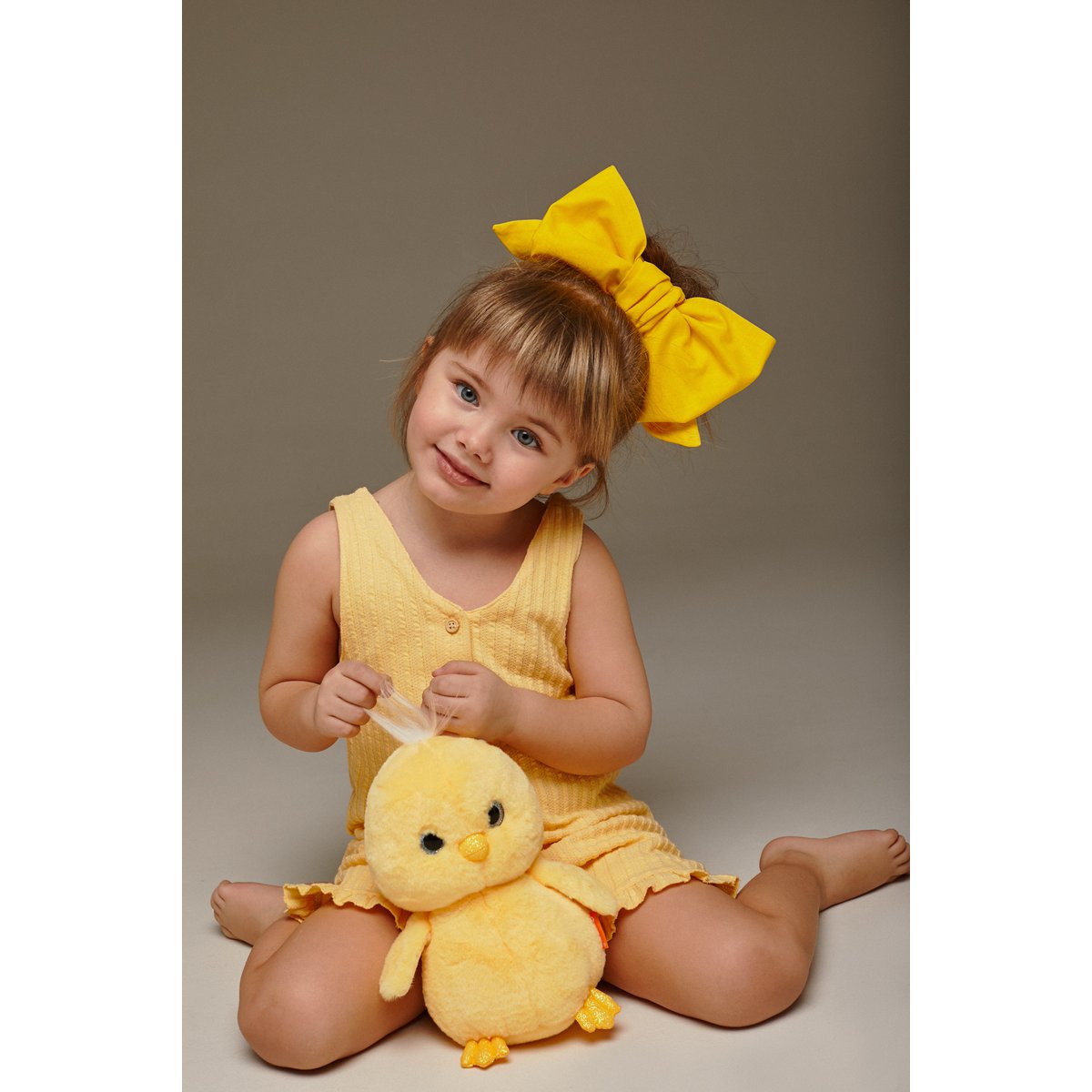 Jouet doux, Fluffies - Fluffy the Yellow Chick (22 cm)
