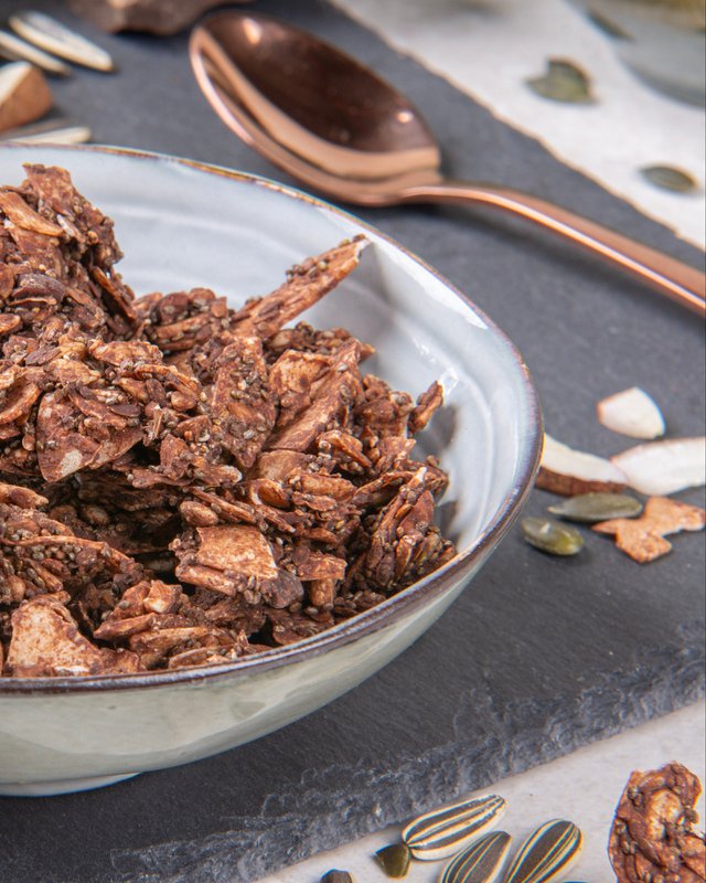 Organic Granola Keto with Cocoa - MÜSLI