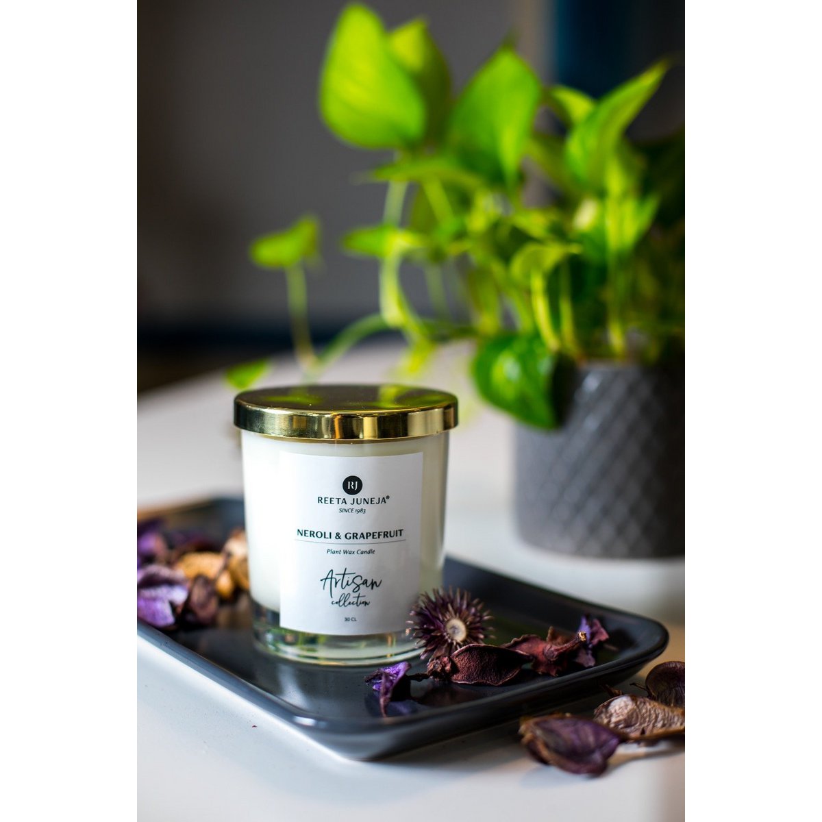 Artisan CollectionNeroli & Grapefruit Room Candle (200 g / 7 oz)