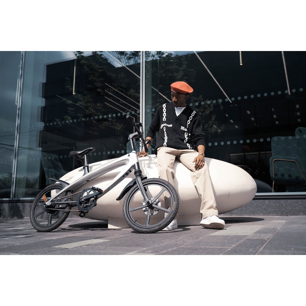 De Cruzaa Trapondersteuning Bluetooth Elektrische Fiets Solarbeam Geel