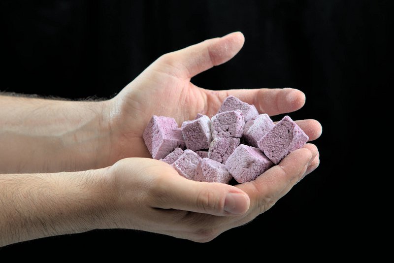 Marshmallow viola fatti a mano (sacchetto da 50g)