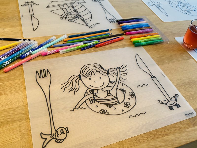 Recolorable Tischset Schwimmspaß