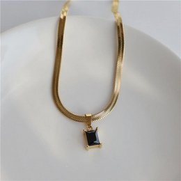 Cassidy - Collier à breloques en cristal avec chaîne serpent