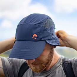  Navy blue UPF 50+ cap with adjustable strap and logo detail, suitable for outdoor activities.