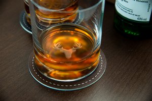 Whiskey glasses set of 2 "HIRSCH"
