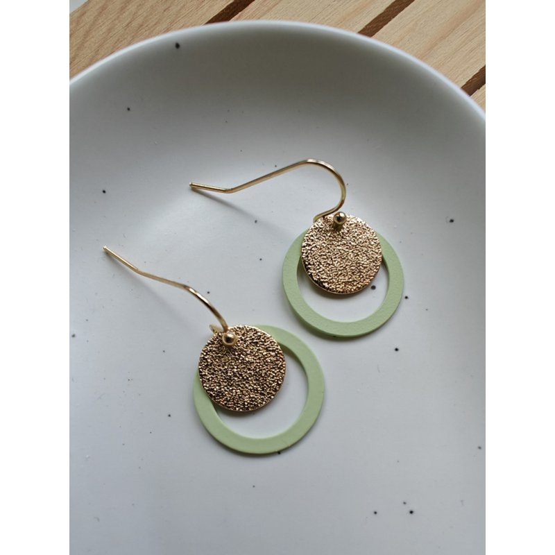 Polly (pastelgroen-goud)