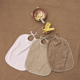 Bib with tie closure terry cloth Soft Pink