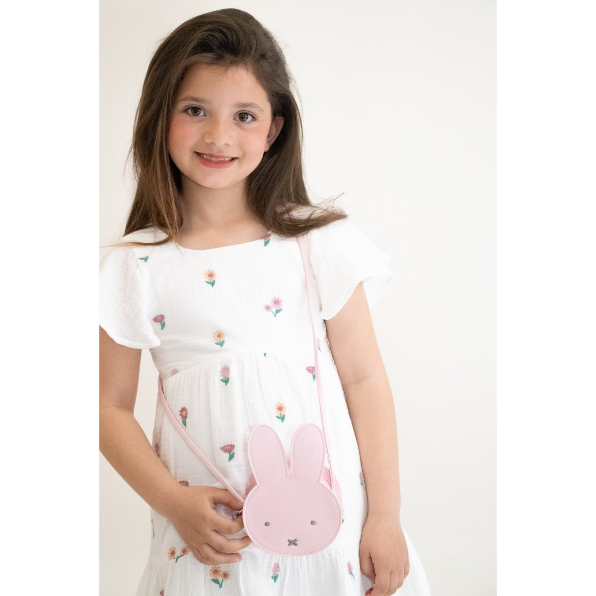 Sac bandoulière enfant Miffy Rose Collection ©Mercis Bv