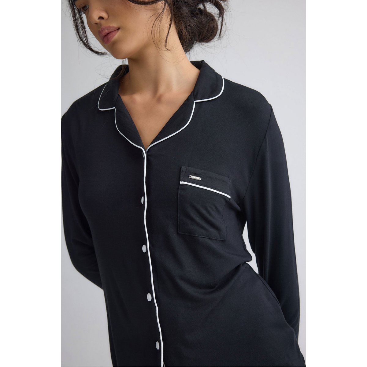 Langes Pyjama-Set aus Bambus in Schwarz