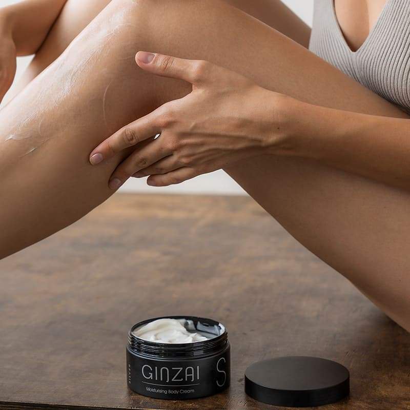 Moisturizing body cream with ginseng