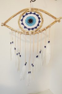 Dromenvanger gebreid blauw oog ovaal