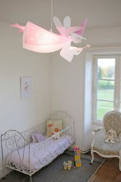 HVID OG PINK FAIRY CHILD PENGELAMPE