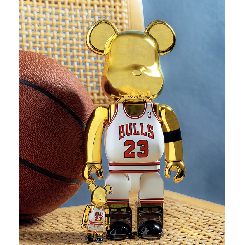 400% et 100% Bearbrick Set - Michael Jordan 1991 Champion du monde (NBA)