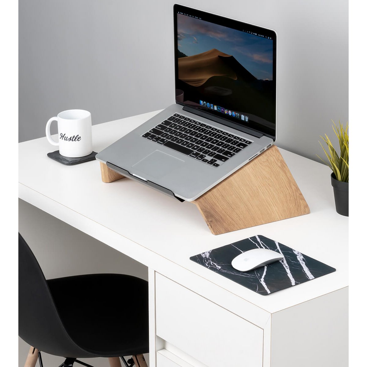 Stojak na laptopa