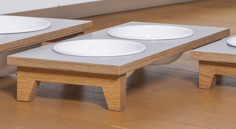 Easy, dog & cat feeding stand