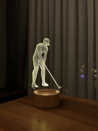 Lampa LED dla golfistów 3D | Drewniana bateria i kabel USB