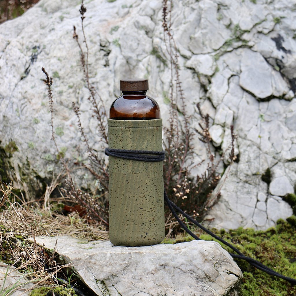 Water bottle - khaki cover - 600ml