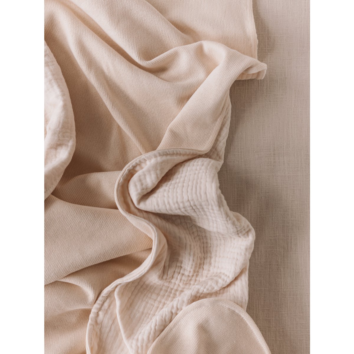 Tricot + Couverture Mousseline / crème au beurre