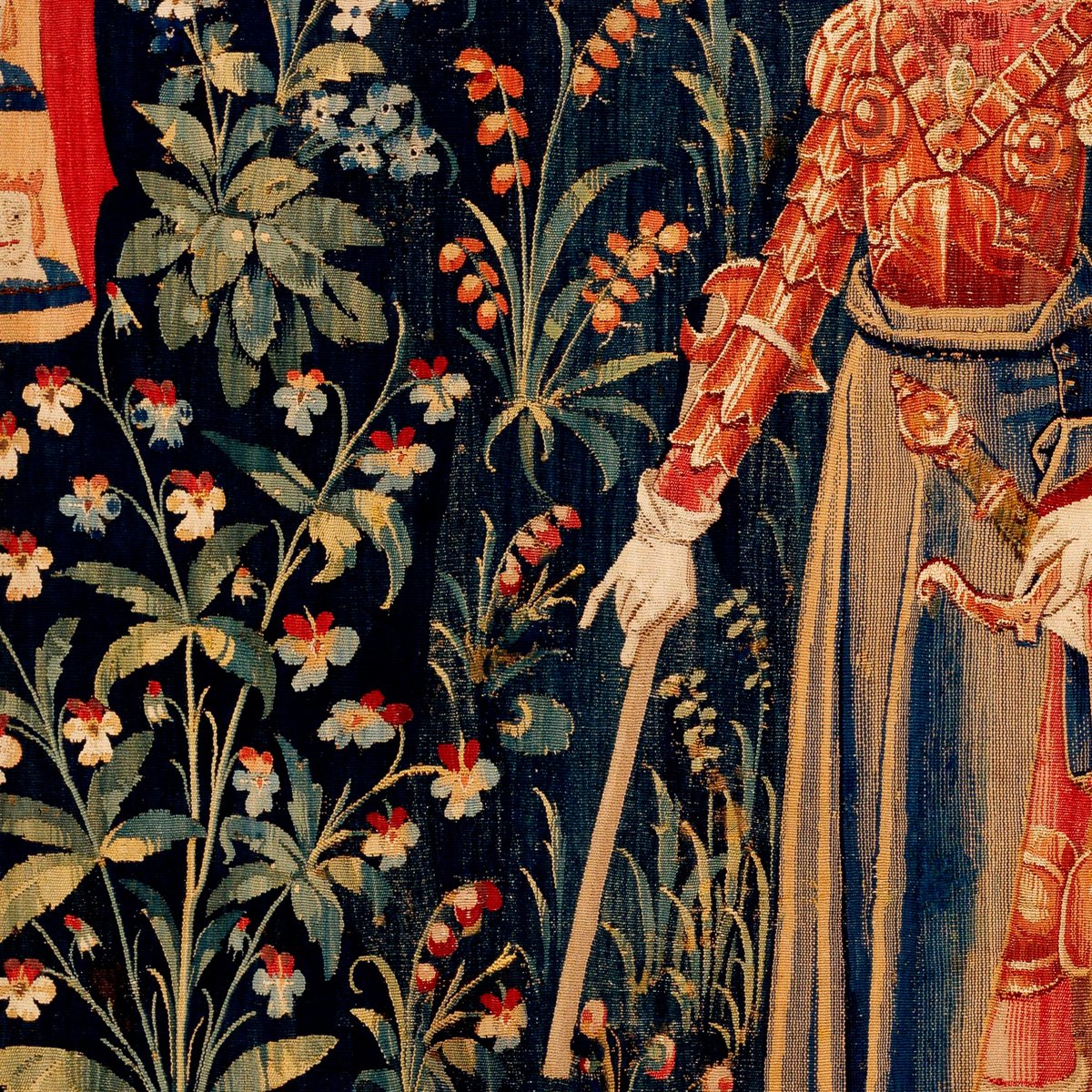 Tapisserie murale médiévale Amazon Queen Millefleurs — Navy Floral Warrior | MEV012