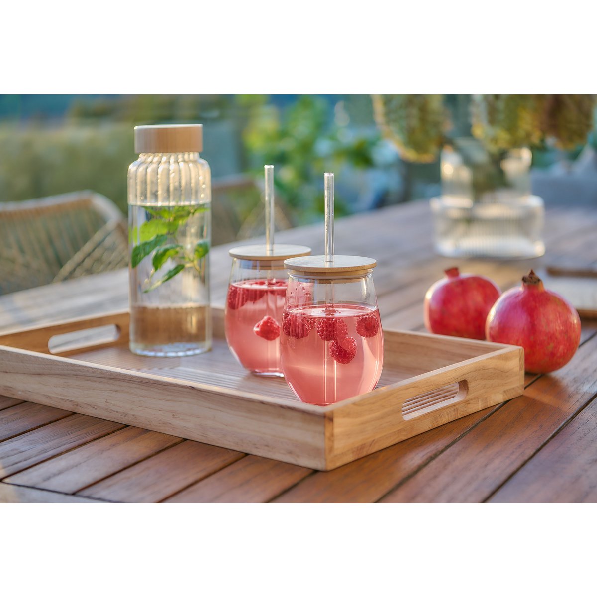 Drinking glass with bamboo lid and glass straw 500ml FSC 100%