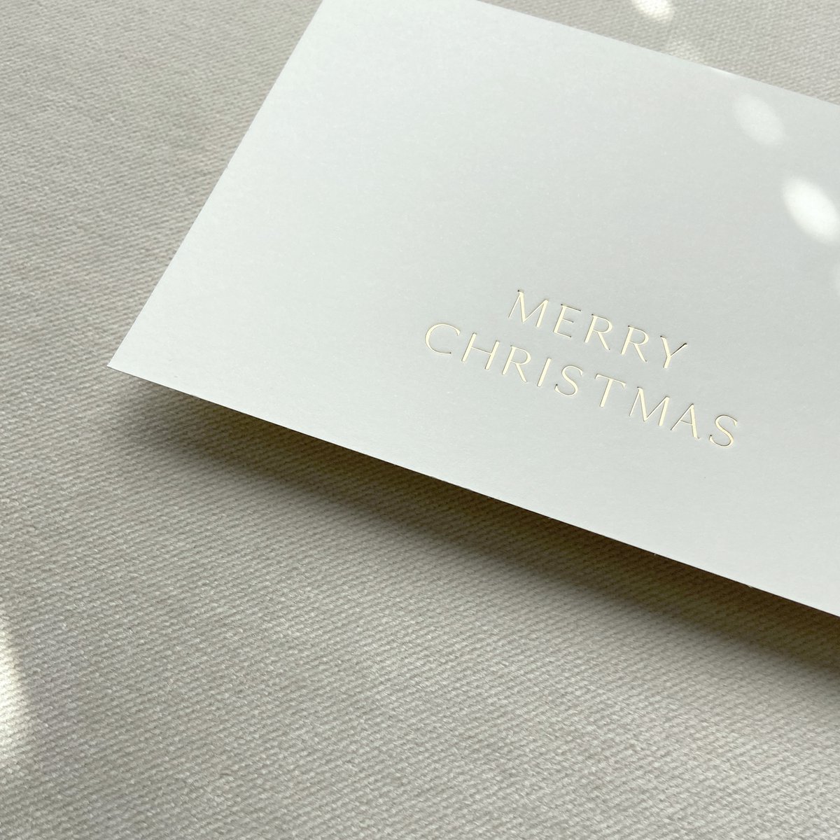 Julekort - "Merry Christmas" kort til jul med prægning af varmt folieguld (PU = 10 stk.)