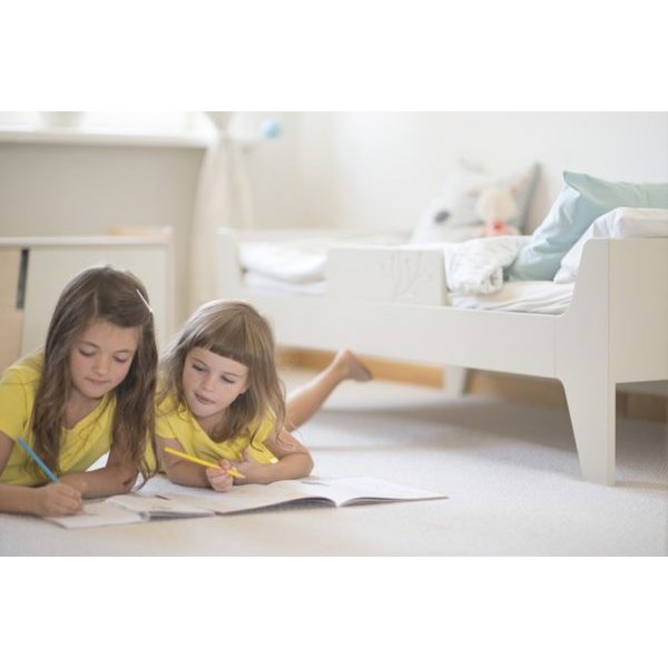 bird & berry junior bed