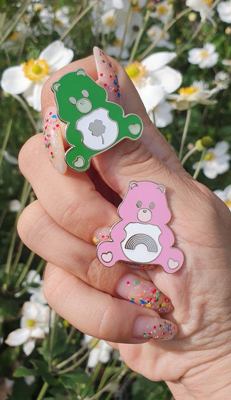 Pin's Care Bear Bonne chance