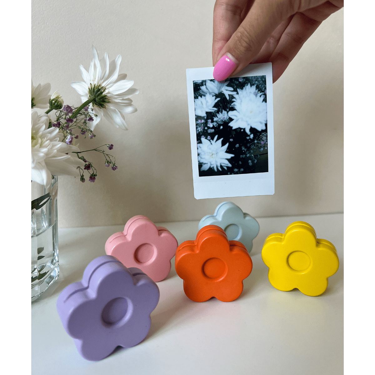 Poppy Photo Holder