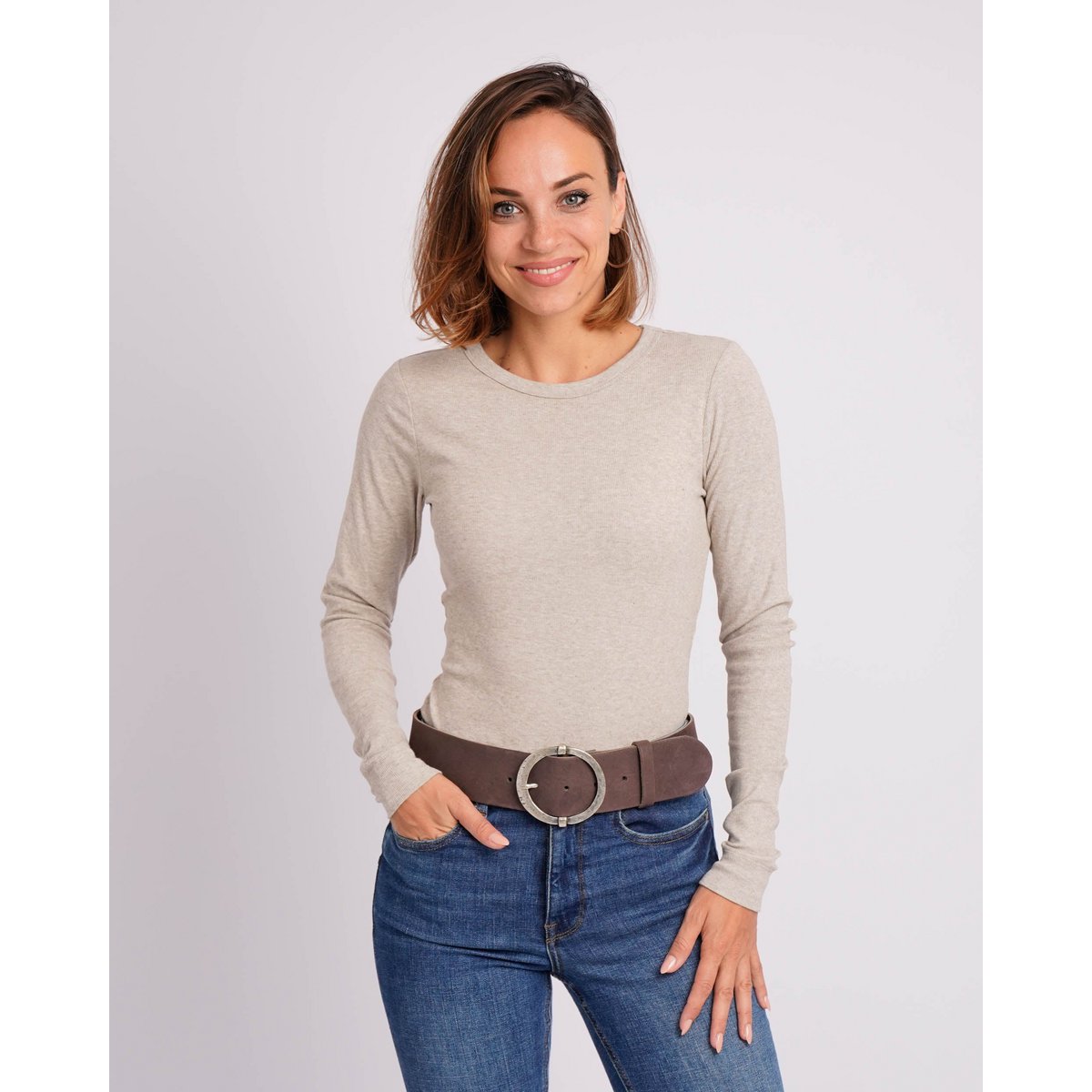 OP BESTELLING GEMAAKT Lean | Luxe leren riem met ronde vintage gesp