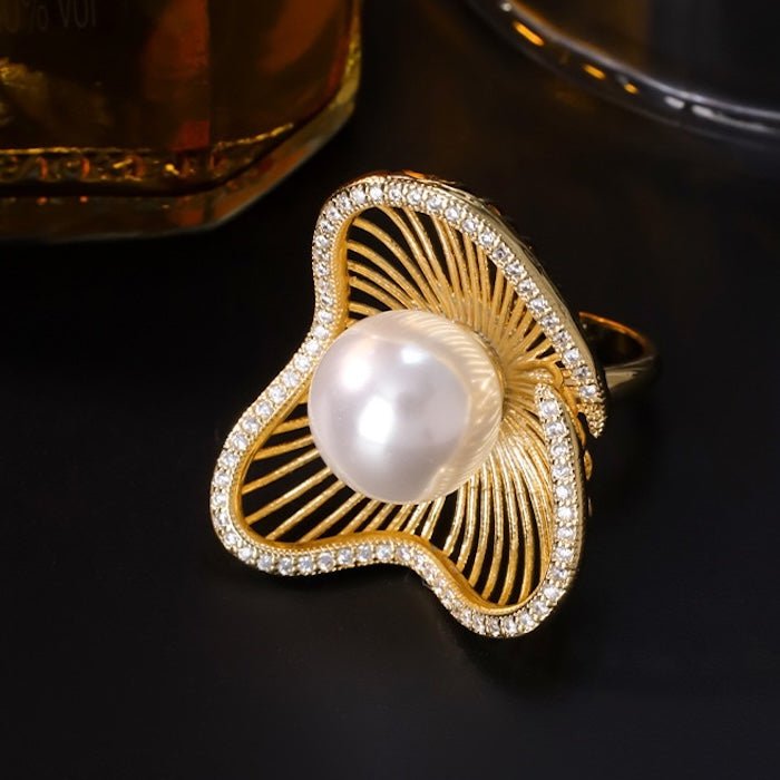 Lotus Design Sparkling Pearl Earrings & Rings
