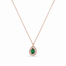  Rose gold necklace with a teardrop-shaped emerald pendant surrounded by a halo of small diamonds.
