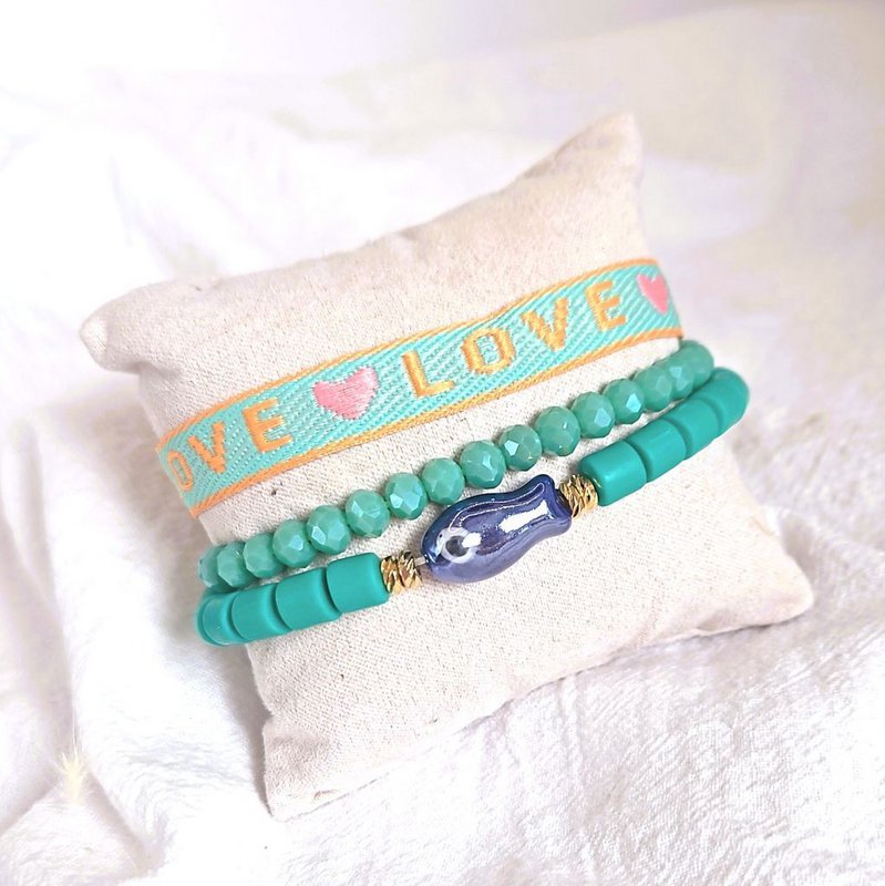 Pulsera de cinta amor claro verde