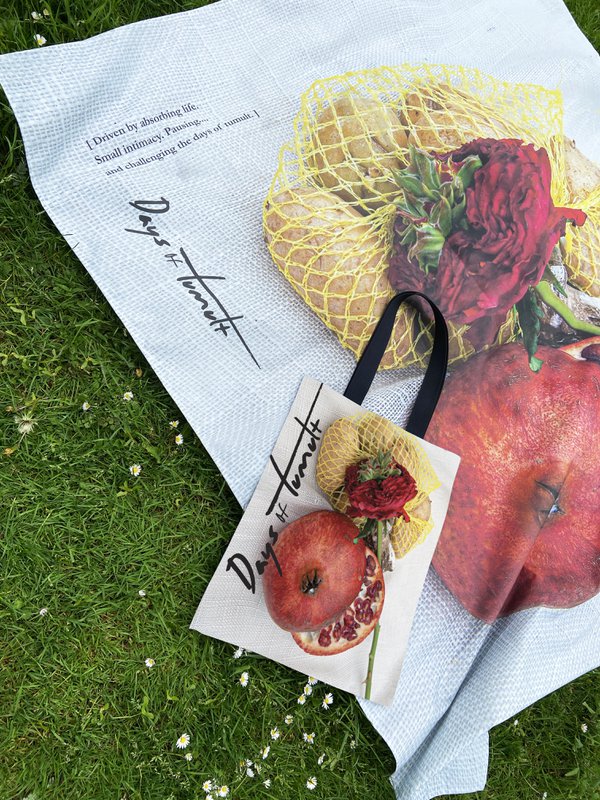 Devoted Passion - 140x180cm picnic plaid + tote bag