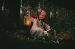 "Lille Rødhætte" Magic Cape