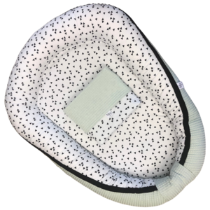 Babynest Triangles mint green | in stock